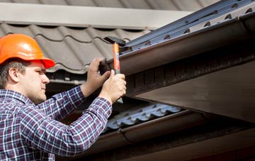 gutter repair Raithby By Spilsby, Lincolnshire